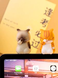 Pajangan Kucing Stress Cat Ornamen Lucu Hiasan Rumah / Ornamen Dekorasi Rumah / Patung Kucing