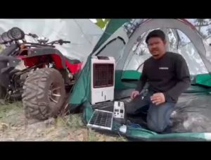 เครื่องกำเนิดพลังงานแสงอาทิตย์ขนาดเล็ก power boxแคมป์ปิ้งไฟกลางแจ้ง 220Vอินเทอร์เฟซสามเฟสสถานีพลังงานแบบพกพาฟรีแผงโซลาร์