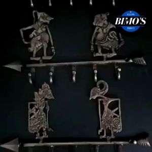 Kapstok Baju Kuningan & Gantungan Baju Cantolan Kunci: Aksesoris Rumah Desain Unik