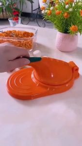 Alat Cetakan Pembuat Kulit Pangsit Dimsum Siomay Press Manual Dumpling Maker Penekan Adonan PASTEL