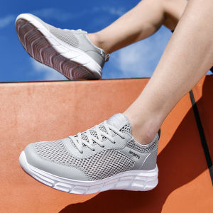 ORNGMALL Sport Shoes for Men Sneakers High Quality Casual Shoes Lace-Up Black Fashion Gym Casual Light Walking Running Shoes Suitable for Daily Life and Sports Men Sneakers Plus Size 39-46