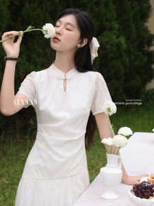 Đầm Duyên Dáng Phong Cách Truyền Thống