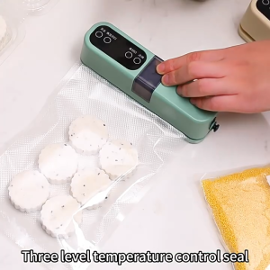 Portable Handheld Vacuum Sealer Machine Rechargeable Food Sealer with Digital Display Wet/Dry/Oil/Powder Food Vacuum Sealer for Food Storage Household Vacuum Packing Machine for Kitchen Food Saver Vacuum Sealer for Snacks Meat Vegetables