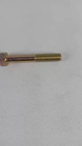 B6 โบลท์ ชุดฝาครอบเฟือง ใช้ได้กับรุ่น ET70ET80 BOLT (01153-50850) อะไหล่รถไถนาเดินตาม ยี่ห้อ KUBOTA