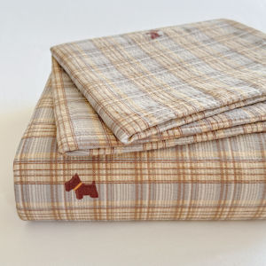 Soft and Comfortable Double Layer Gauze Bed Sheet