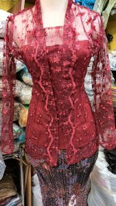 Kebaya Wisuda Modern Neng Lina Kebaya Maroon Lengan Panjang 247