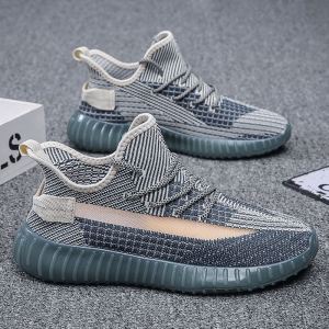 Mens Coconut Sports Shoes 2024 New Korean Style Summer Mesh Running Shoes Breathable Casual Versatile Fashionable Shoes