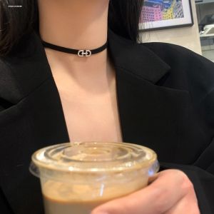 Dark Style Choker Necklace Women Short Black Rope Clavicle Chain Neck Bracelet Fashion Jewelry Accessory Black Choker Pendant