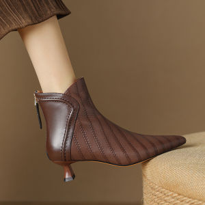 เรียบหรู ผ้าขนแกะ เรียงราย Slim Booties Pointed Toe Chunky Heel รองเท้าสั้นสําหรับผู้หญิงแท้ หนัง ฤดูใบไม้ร่วง รองเท้าแฟชั่นสไตล์ใหม่
