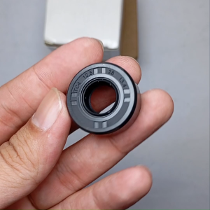 Seal Tc4 12.5 28 13.4 Nok Original Nok INB JEMBER