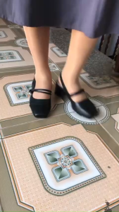 Giày Cao Gót Nữ Gót 5 cm – Mũi Vuông 2 Màu Đen & Kem – Sang Trọng Công Sở + Êm Chân