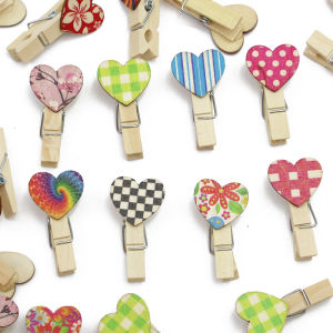 (30 Pieces/pack) 21*39mm Valentines Day Decoration Clip Love Photo Wooden Clip Wedding Decorations Wall Note Rope Clips Creative DIY