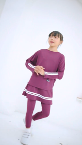 Baju Olahraga Anak Perempuan Setelan Celana Legging Rok Kaos Berenang Kekinian Usia 5 Sampai Tahun