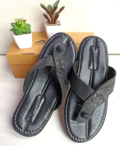 [PROMO] SANDAL PRIA TERBARU // SANDAL KULIT PREMIUM // SANDAL STYLES ELEGAN // EMPUK DAN NYAMAN DIKAKI // SENDAL JEPIT KULIT