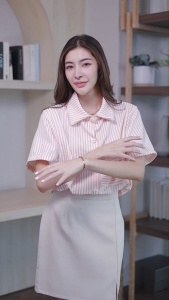 A34 เสื้อเชิ้ตแขนสั้น ทรง Oversize แต่งกระดุมลายดอกไม้ กระดุมหน้าสามารถติดได้จริง Easter Egg