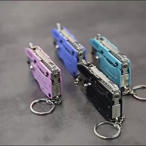 ＜105＞  Hợp Kim Thương Hiệu Yingtu + Mặt Dây Chuyền  Nhựa Có Thể Gấp Được 6 Súng Bắn Đạn Mềm Đồ Chơi Trẻ Em