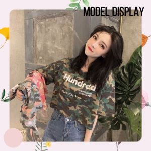 LEAShop มาใหม่: เสื้อครอปสไตล์เกาหลีผู้หญิง, เสื้อยืดแต่งลายพราง, เก๋สวยไม่ซ้ำใคร ตรงหน้าอกมีสกรีนภาษาอังกฤษ, แมทช์กับอะไรก็เข้ากั๊น, ปังนะ 👑