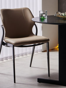 Italian Accessible Luxury Normcore Classy Dining Chair Designer Model For Home Commercial Restaurant Soft Bag Genuine Leather Chair Minimalist Modern
