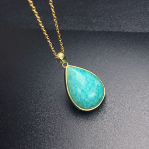 Elegant Natural Amazonite Pendant Pear Gemstone 13*18mm Labradorite 18K Yellow Gold Necklace for Women Party Birthday Gift
