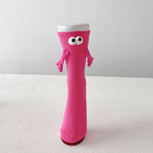 Sports SocksDopamine Candy Colored Couple Holding Hands SocksMagnetic Pull Handle Mid Tube SocksNeutral Pink Cute Pile Socks
