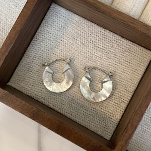 Elegant Natural Mother-of-Pearl French Style Hoop Earrings Exquisite Luxury Design Unique Fashion Jewelry for Women