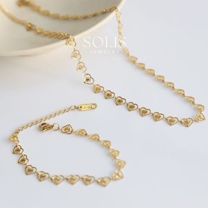 Hollow Engraved Heart Bracelet • 18K Gold Plated Waterproof Non-Fade • 316L Stainless Titanium Steel Bracelets For Women BR423