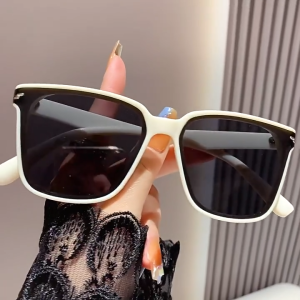 Kacamata hitam kacamata cowok kacamata cewek anti UV400 sunglasses anti ultraviolet fashion A037