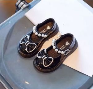 sepatu docmart anak/sepatu loavers anak/sepatu anak perempuan terbaru