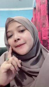 SAEMI BUNDLE Glow Up Dark Spot Moisturizer Cream-BrightSooth Gentle Cleanser Gel Samarkan Flek Hitam