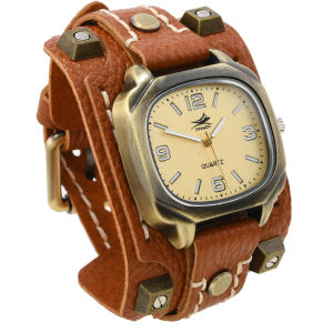 Retro Punk Hip-hop Style Mens Quartz Watch - Rivet Cowhide Leather Strap Adjustable Hand-stitched