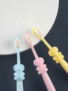 2-12 ปี แปรงสีฟันเด็ก 👧 สีพื้น สบายมาก 1,000 บาท