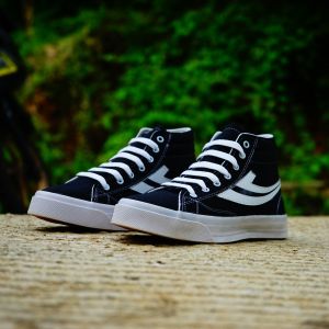 SEPATU BOOT SEPATU LAKI&PEREMPUAN ANTI SLIP SIZE 36-43