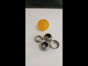 Bandul Akrilik Kuning 3/4: Alat Pembelajaran Interaktif