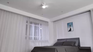 พัดลมติดเพดาน 60 ซม. + ไฟ LED | 6 ความเร็ว ใบพัดกลับด้าน | ระบบไร้เสียงรบกวน | สำหรับห้องนอน/ห้องรับแขก