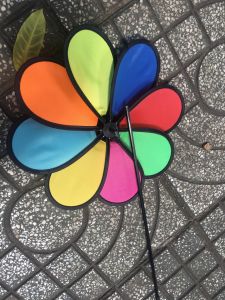 Chong chóng lớn :50cm-30cm-26cm