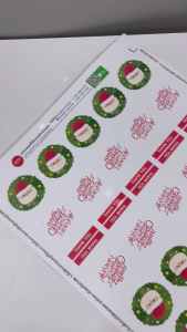 🎅 สติ๊กเกอร์คริสต์มาส สติ๊กเกอร์ติดกล่อง สายคาด Merry christmas 🎄🌟 สติ๊กเกอร์ปีใหม่ สติ๊กเกอร์กันน้ำ 100%💦 S-XM010