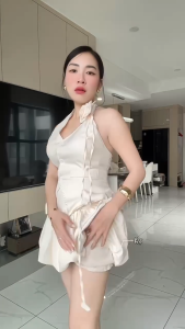 Đồ đi tiệc xinh set thời trang tiệc cưới set công sở thiết kế áo yếm Gile Mango cài nút vạt nhọn mix chân váy Bí kèm bông