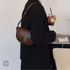 2024 New Fashion Womens Shoulder Bag Casual Women Handbag Women Shoulder Bag 腋下单肩包马鞍包 (Ready Stock)
