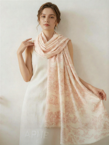 Pierre Cardin | Lightweight Warm Sun Protection Scarf