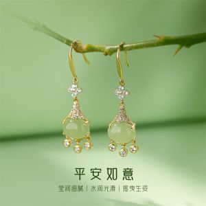 Elegant Chinese Style Womens Earrings Unique Small Audience High End Feeling Jade Dangle Earrings Fresh out Winter 2023