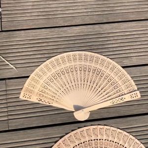 Kipas Cendana Hitam Bali & Souvenir Kipas Cendana Premium