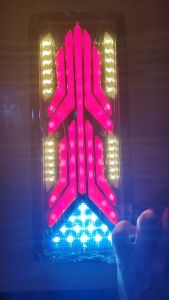 Bộ 2 đèn hậu led 24V chống nước đèn lái sau xe tảiđầu kéo 3D led đuổi Audi đủ chức năng ( loại nhỏ 32CM giá 1 cặp )