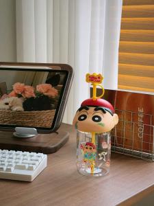 แก้วน้ำแก้วเซรามิก Borosilicate ความจุ 580 มล. ทรงกระบอก ดีไซน์การ์ตูน แก้วน้ำรับประทานอาหารแบบทันสมัย ​​ใช้งานได้หลากหลาย