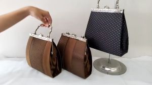 Clutch Pesta Cantik Model Simple Farnell Kondangan Bahan Satin 2940