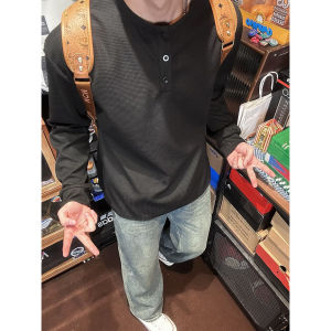เสื้อยืดคอกลมแขนยาวสีดำสไตล์อเมริกันสำหรับผู้ชาย เสื้อคลุมกันหนาวฤดูใบไม้ร่วง ทรงหลวม ระบายอากาศได้ดี ผ้าฝ้าย ทรงพอดีตัว