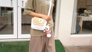 In Stock Women's Canvas Bag: A Comprehensive Guide