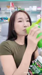 SOY PROTEIN MATCHA GREEN TEA 450 G โปรตีนชาเขียวมาเวล FROM JAPAN