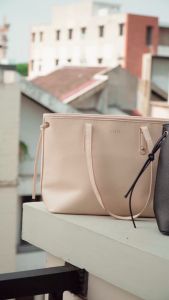 HUSEN Totebag Wanita 2 in 1 Tas Kerja Kuliah Jinjing Shoulder Bag Resleting - Ashley Atalita Tote Bag