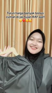 Jas Hujan Dewasa RAF: Pilihan Tepat untuk Aktivitas Anda