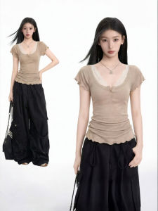 BAIDAIFEI | Short Sleeve U-neck Big Collar T-Shirt Wooden Lace Trim Small Puffed Sleeves Tight Fit